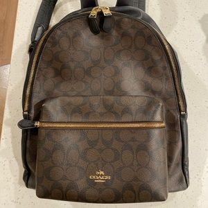 Unisex Coach Large Court Backpack in Signature Canvas - Brown/Black